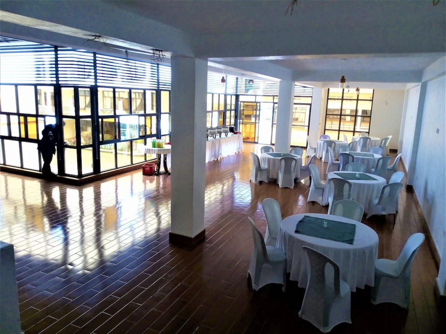 Urugano Virunga Palace