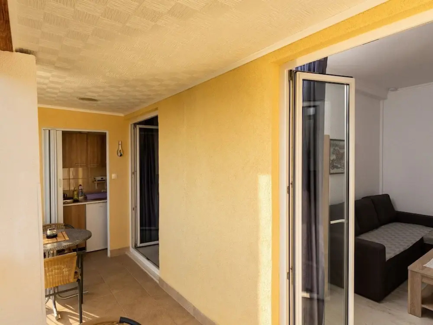 Apartments Belenum - One-bedroom Apartment With Balcony and Sea View