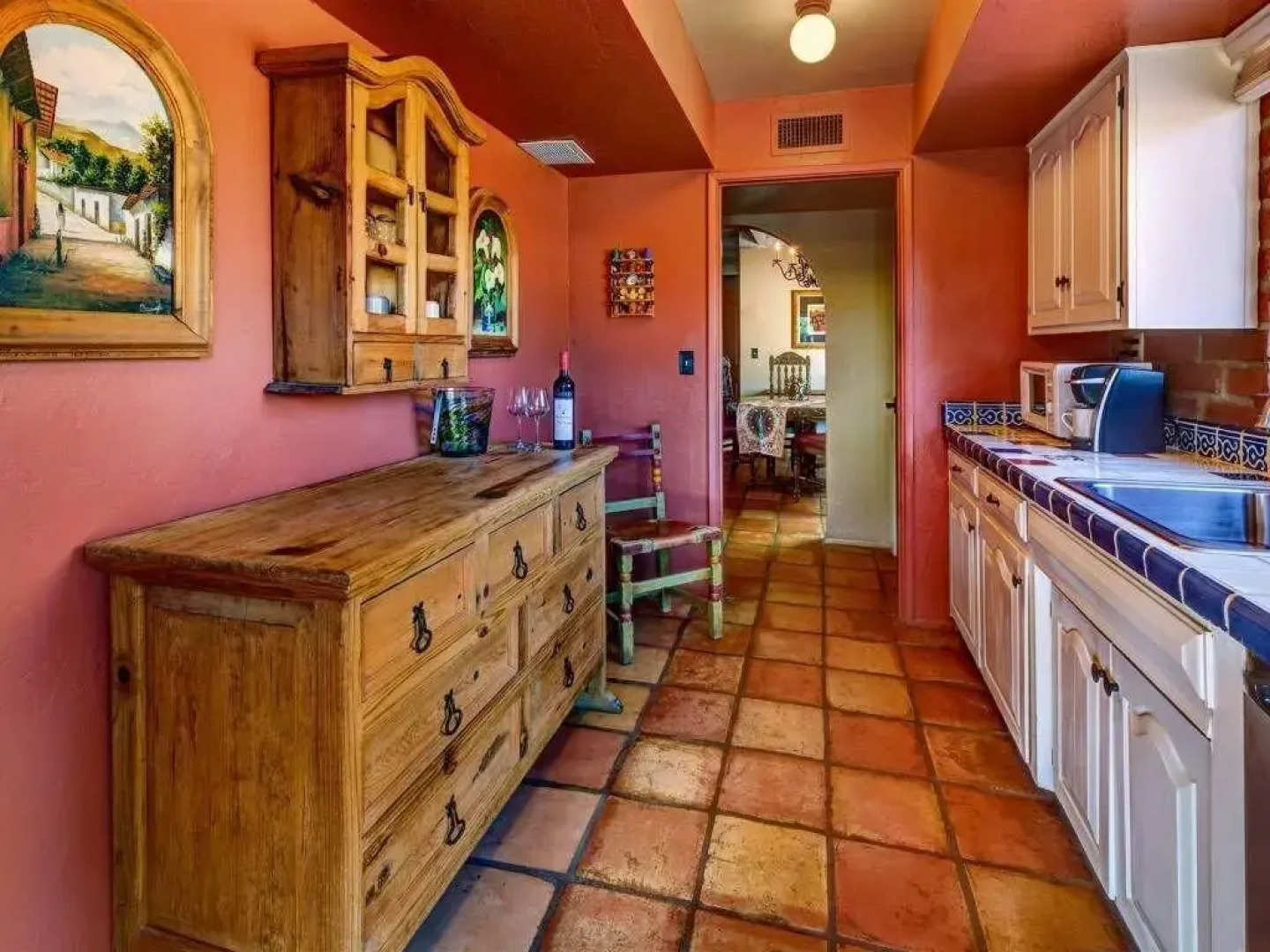 Hacienda Del Sol Guest Ranch Resort