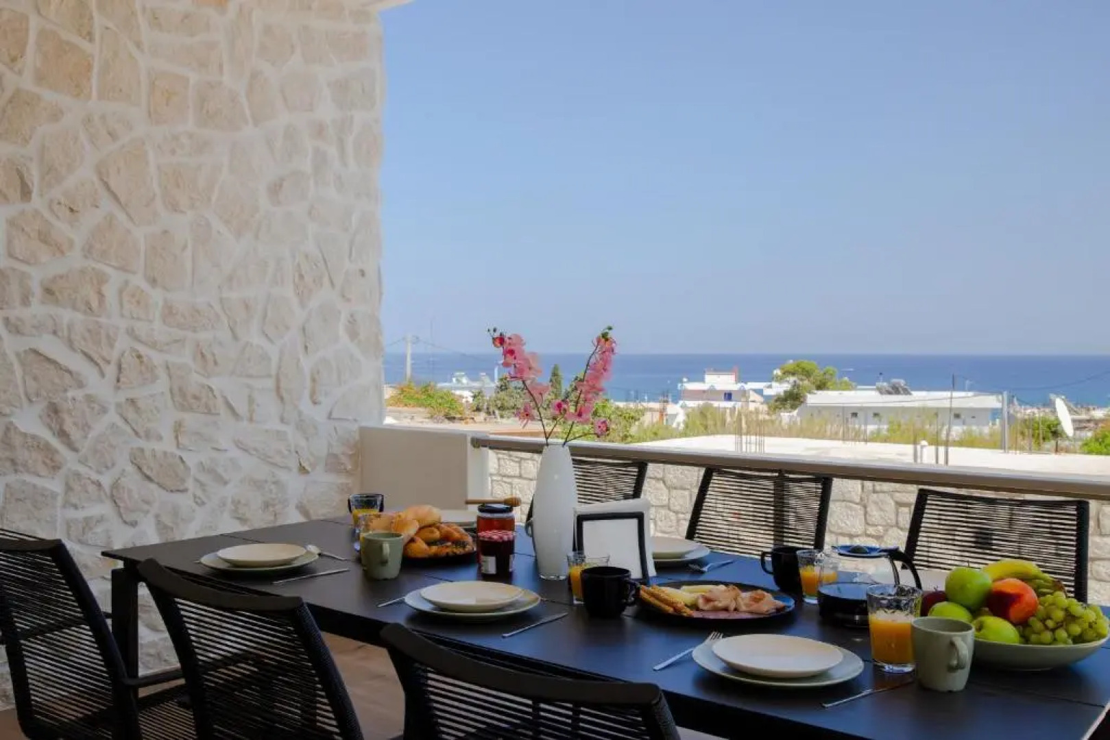 Ikia Seascape At Stegna