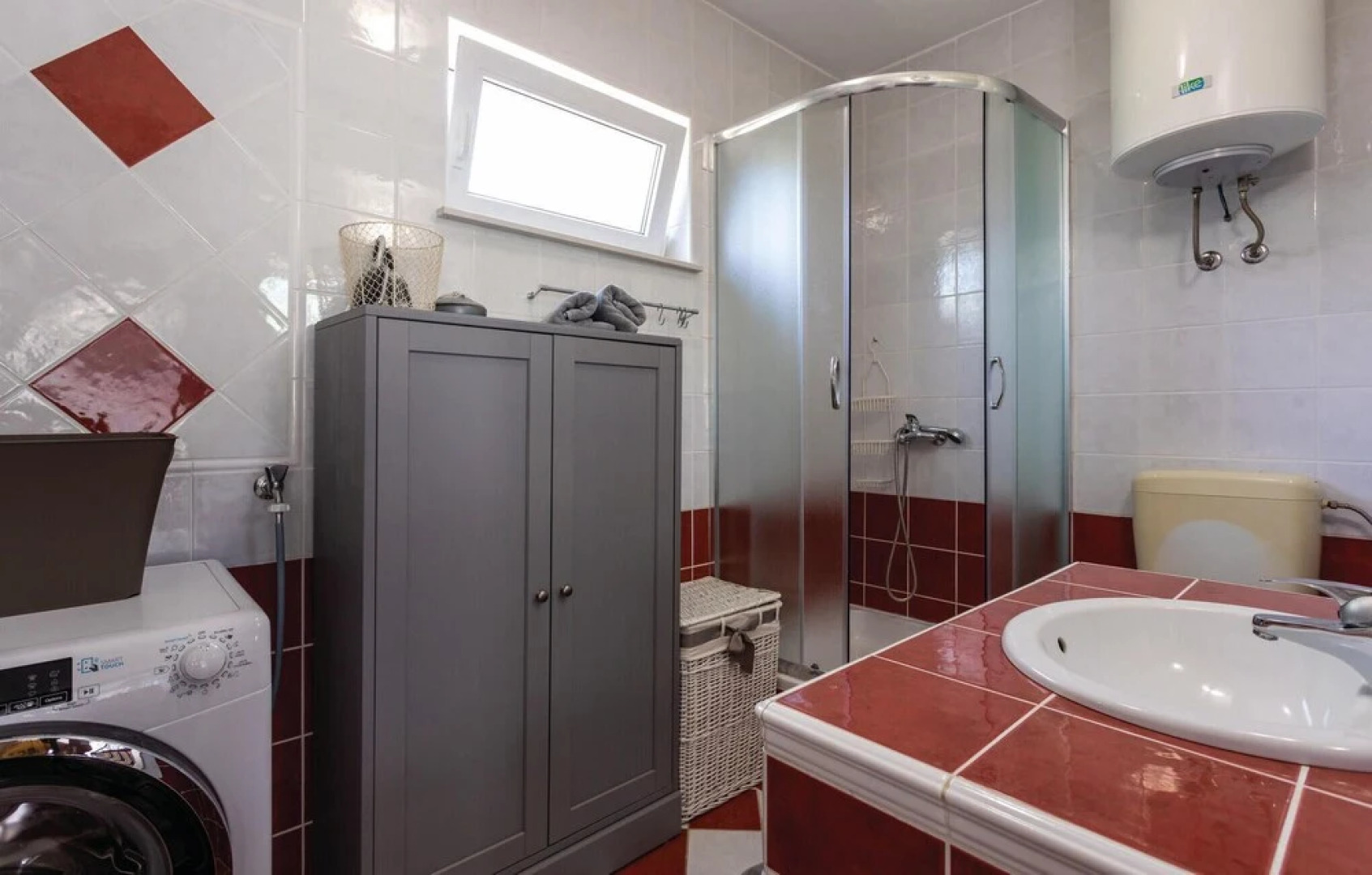 Stunning Home in Kornic With 3 Bedrooms, Wifi and Outdoor Swimming Pool