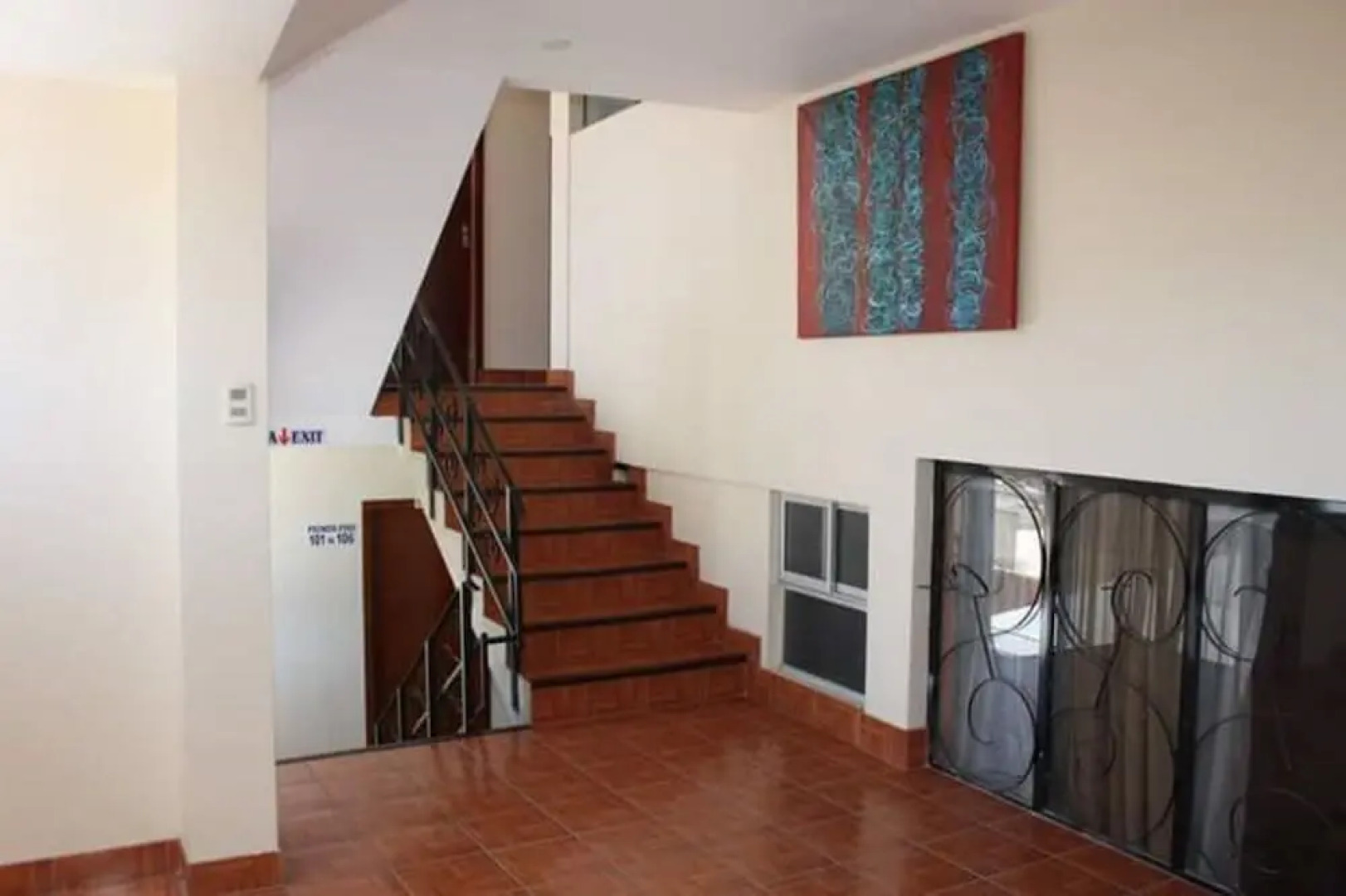 Hostal El Lobo - Hostel