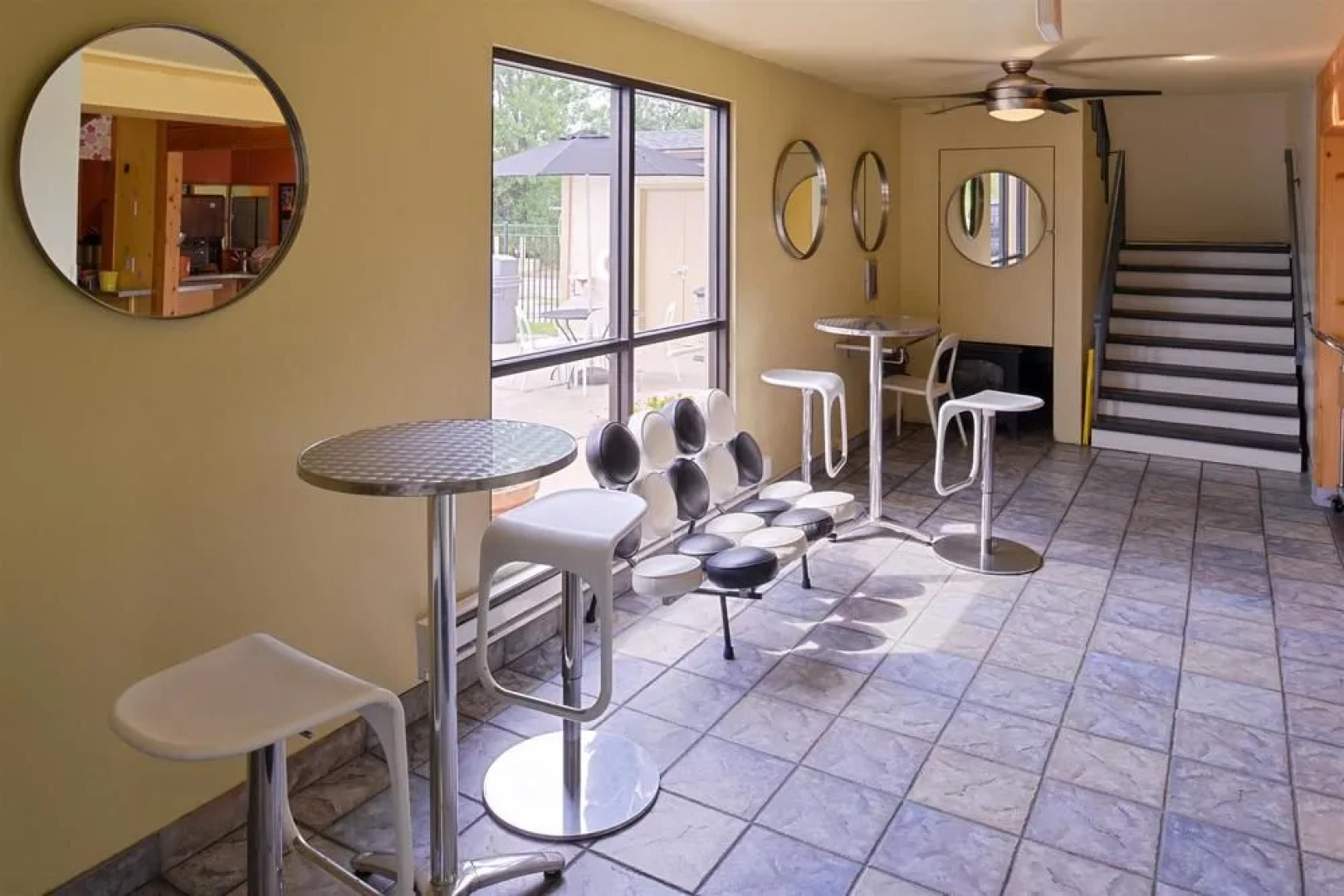 Americas Best Value Inn - Madison