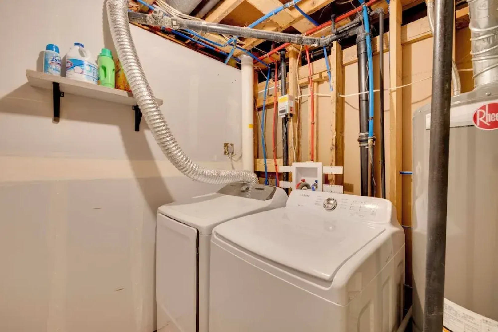 Comforting Woodland Park Home w/ Fire Pit!