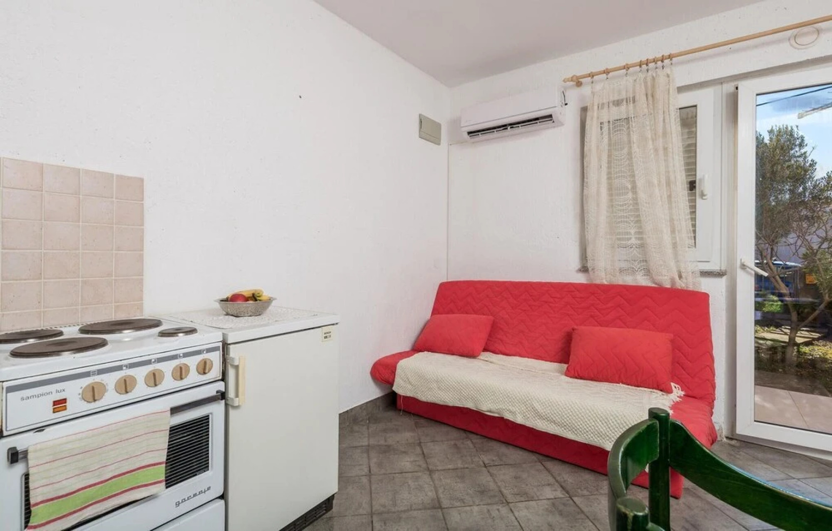 Nice Apartment in Cesarica With Wifi and 1 Bedrooms