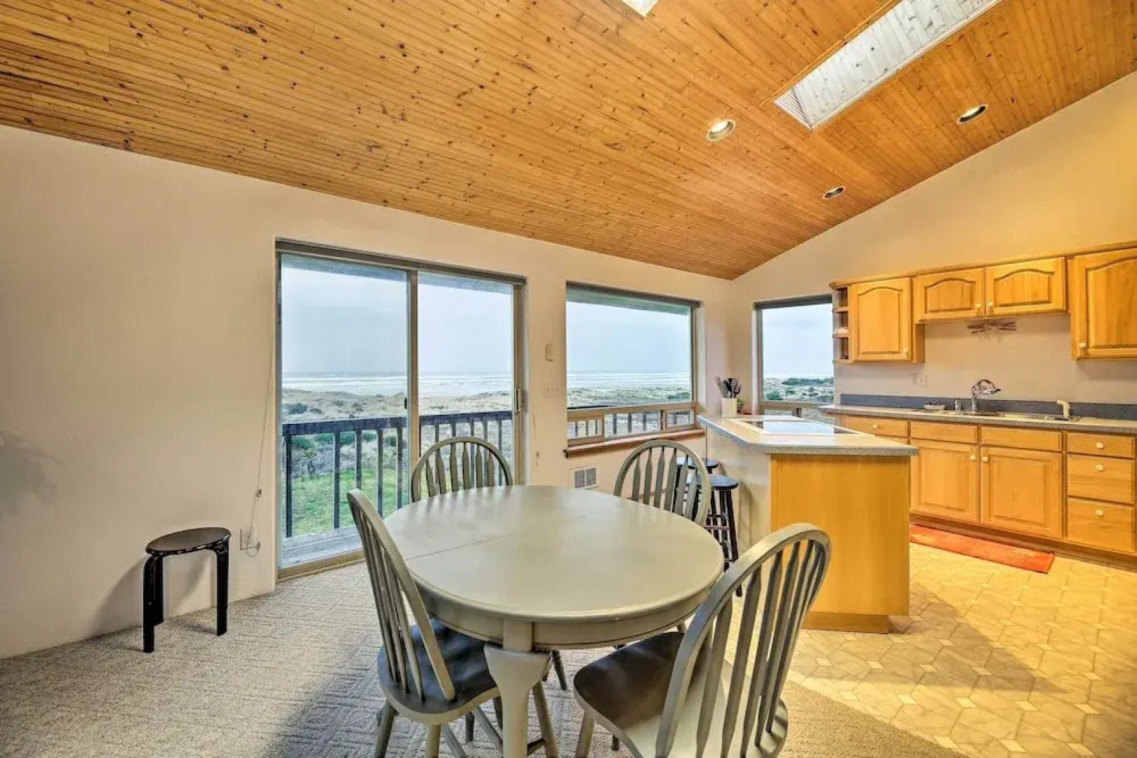 Sanderling Sea Cottages, Unit A: Pet Friendly!