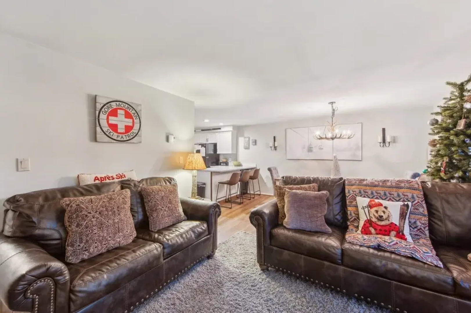 Hedges 7j - Comfortable Mountain Retreat 3 Bedroom Townhouse by The Summit at Gore Mountain