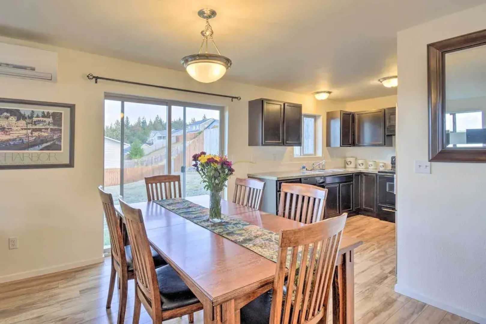 Pet-friendly Poulsbo Abode w/ Mountain Views!