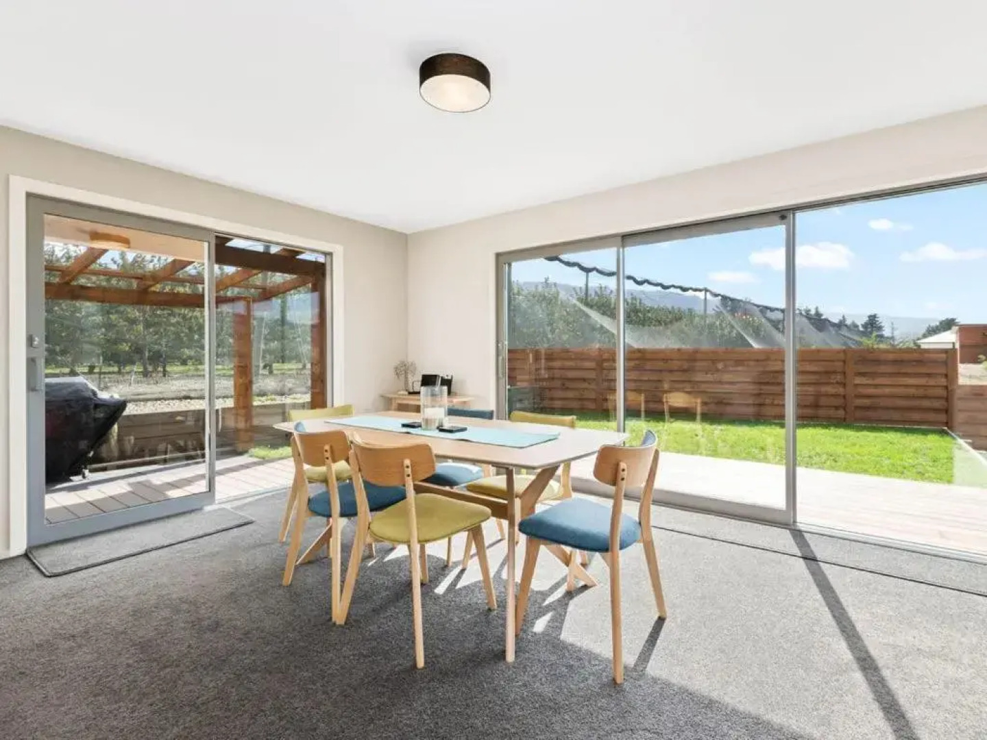 Pisa View Paradise - Cromwell Holiday Home