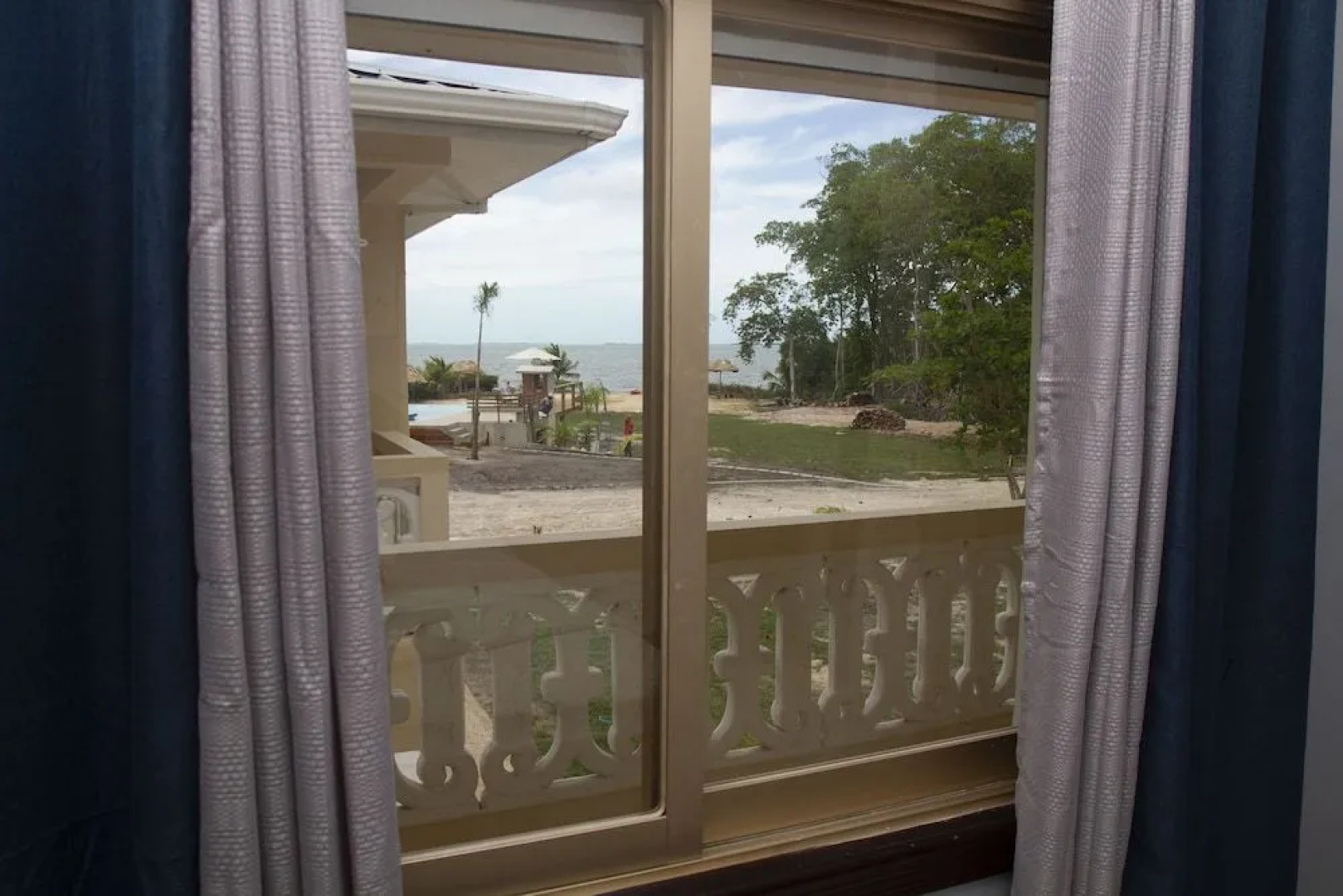 Sea Side Chateau