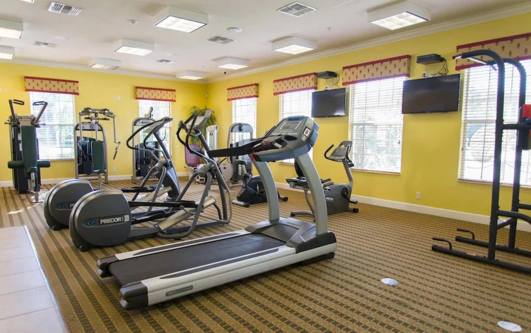 Trafalgar Retreat by Orlando Short Term