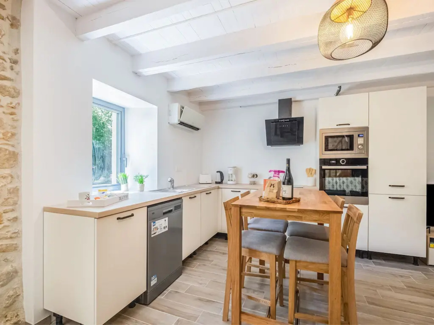 Tranquil Holiday Home in Soturac With Pool