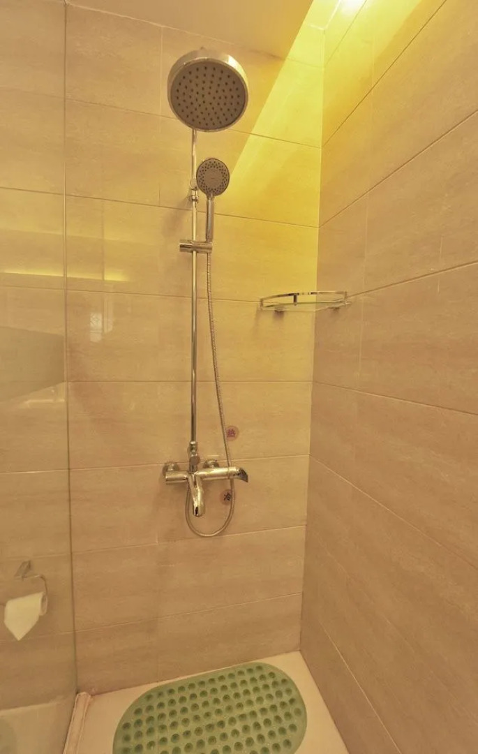 Shangri-La Original Density Hotel