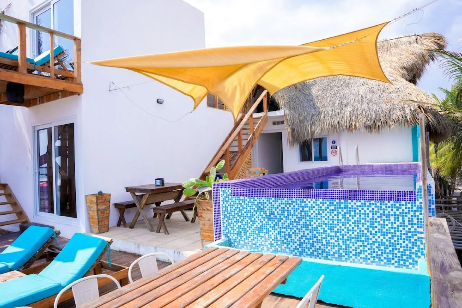 Black Sand Beachhouse