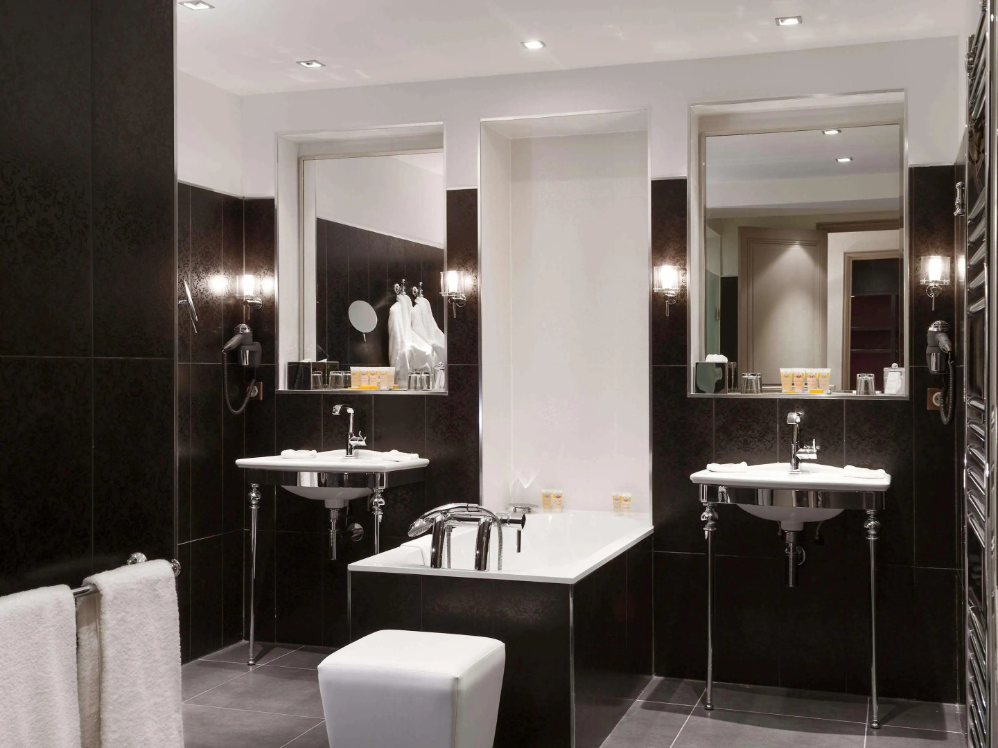 Le Grand Hotel de Cabourg - MGallery Collection