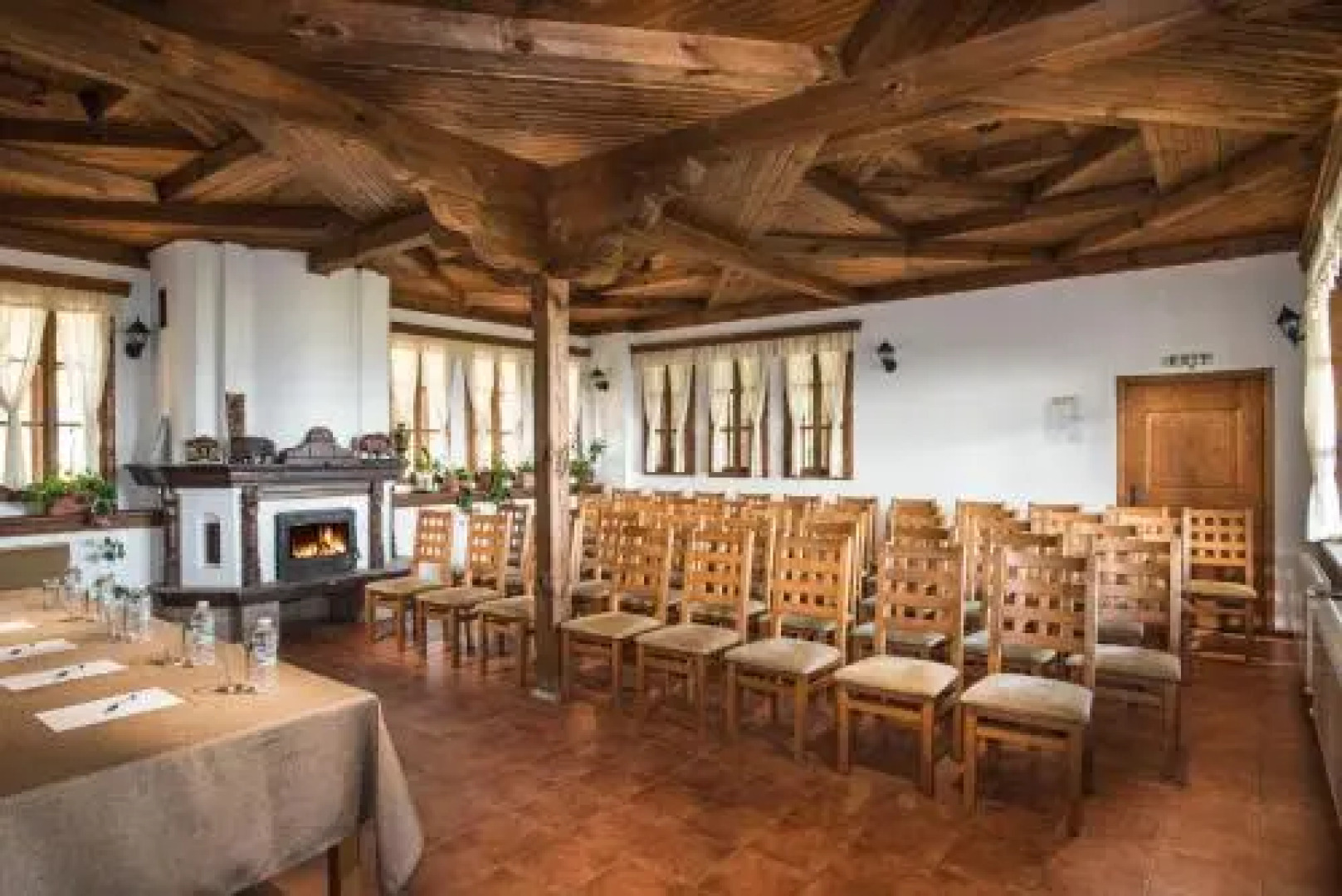 Kostadinovi Kashti Complex