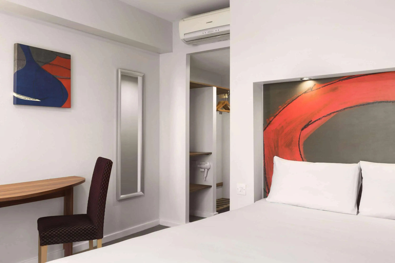 Ramada by Wyndham London Stansted Airport