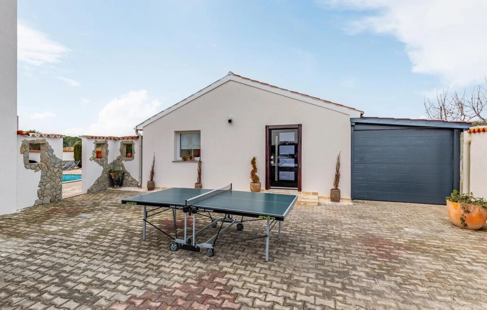 Awesome Home in Valtursko Polje With Wifi and 12 Bedrooms