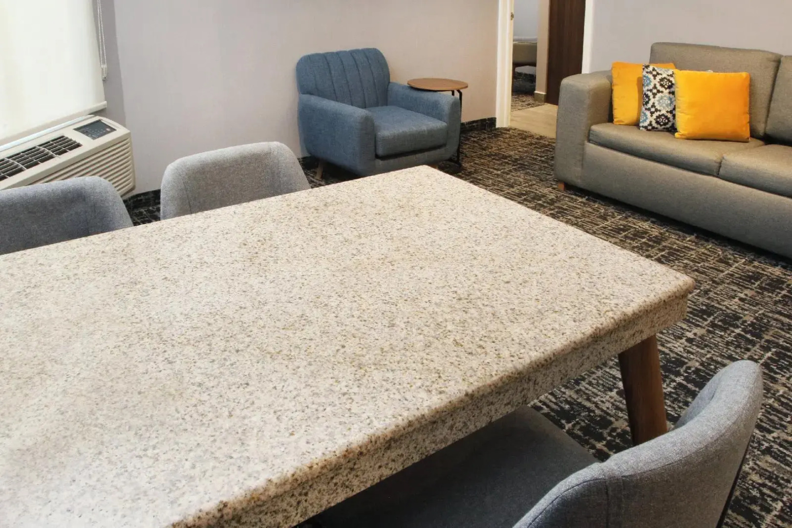 voco Saltillo Suites by IHG