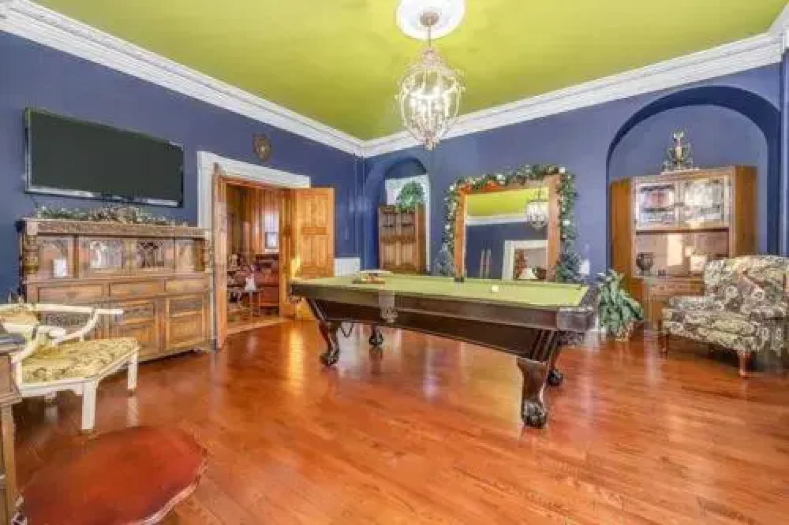 The Lakehurst Estate