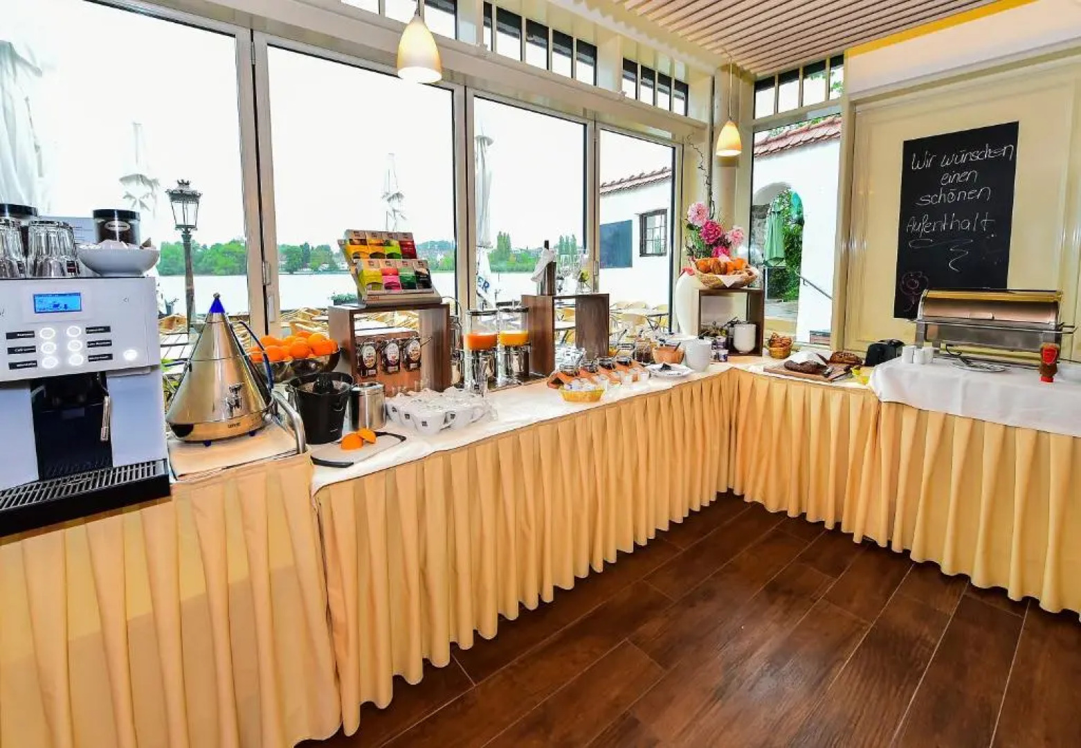 Schloss Hotel Wasserburg