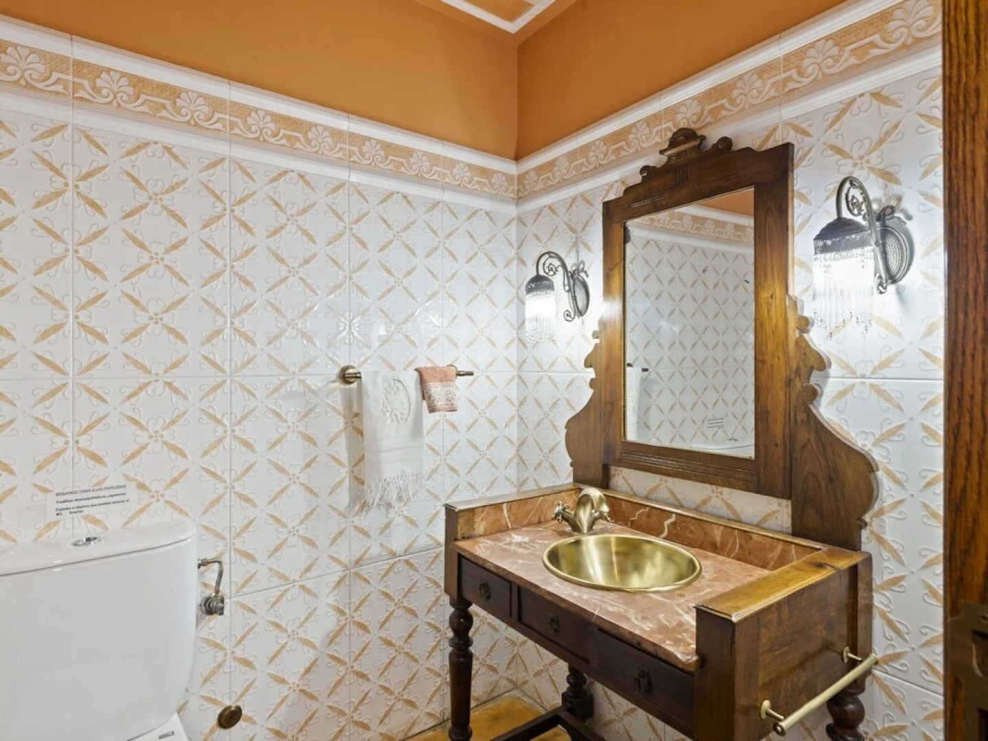 Lassy Villa in Assa, Álava With Private Pool