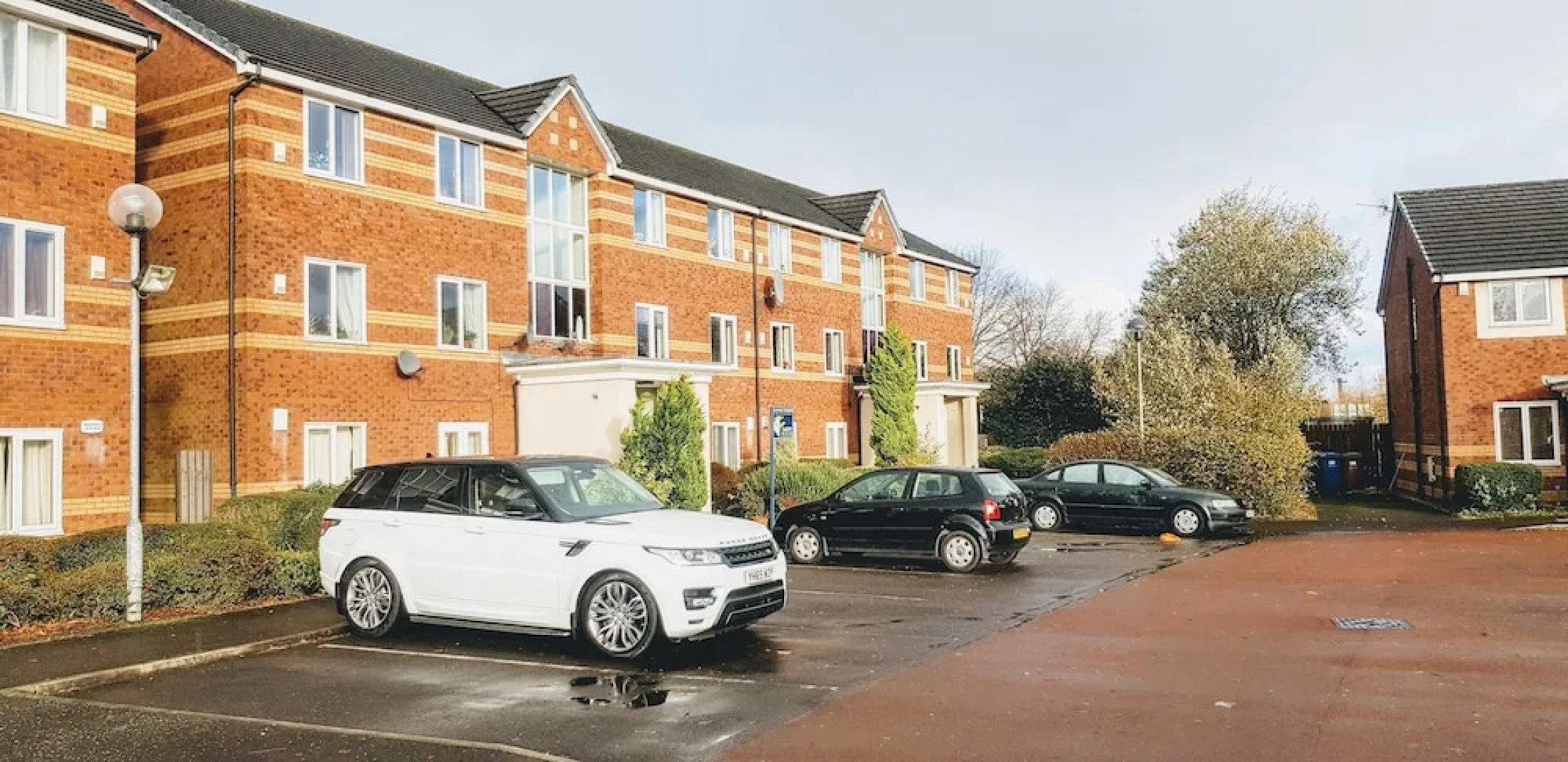 Bluestone Apartments - Riverside