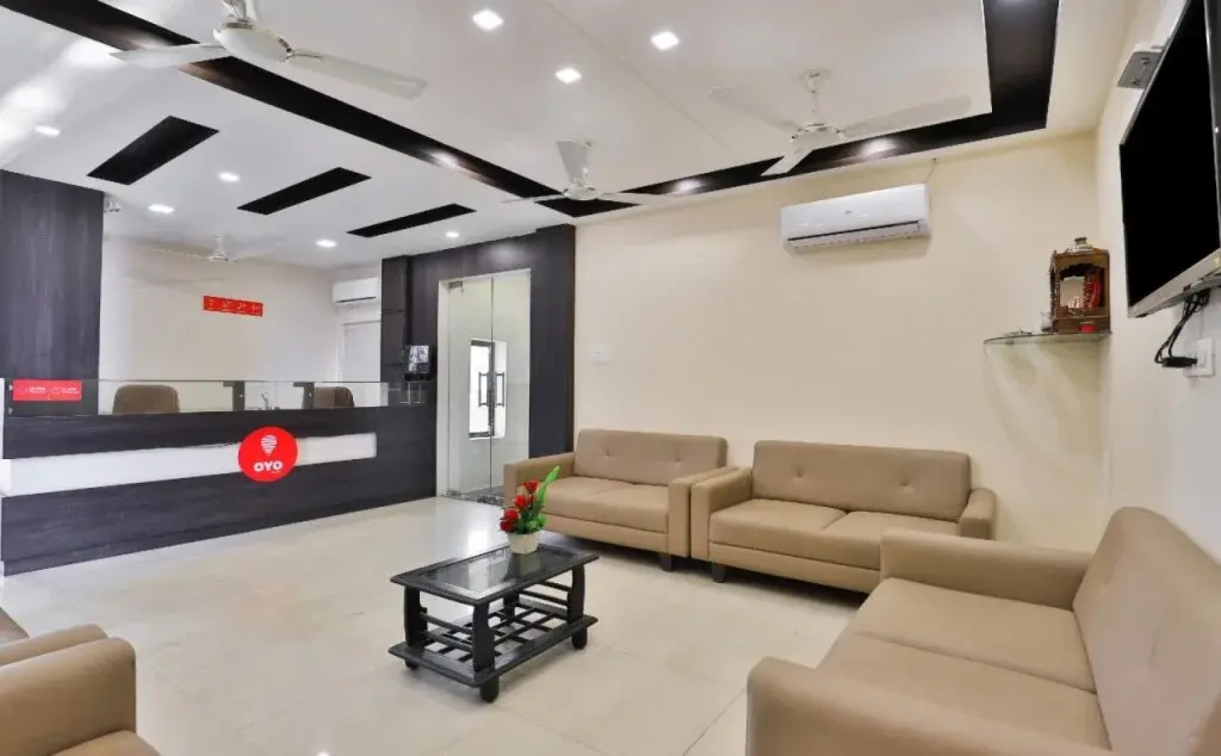 Hotel Shree Sidhhi Vinayak