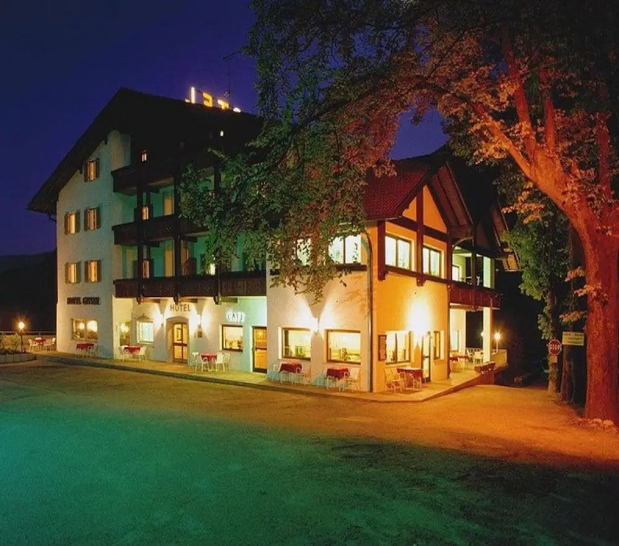 Hotel & Camping Gisser