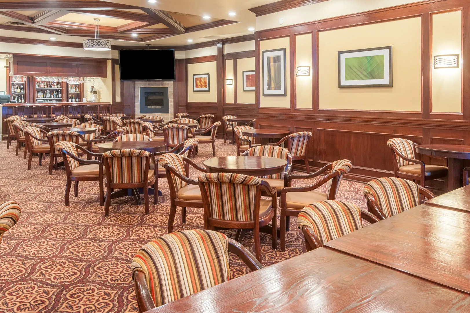 Divya Sutra Plaza and Conference Centre Calgary Airport