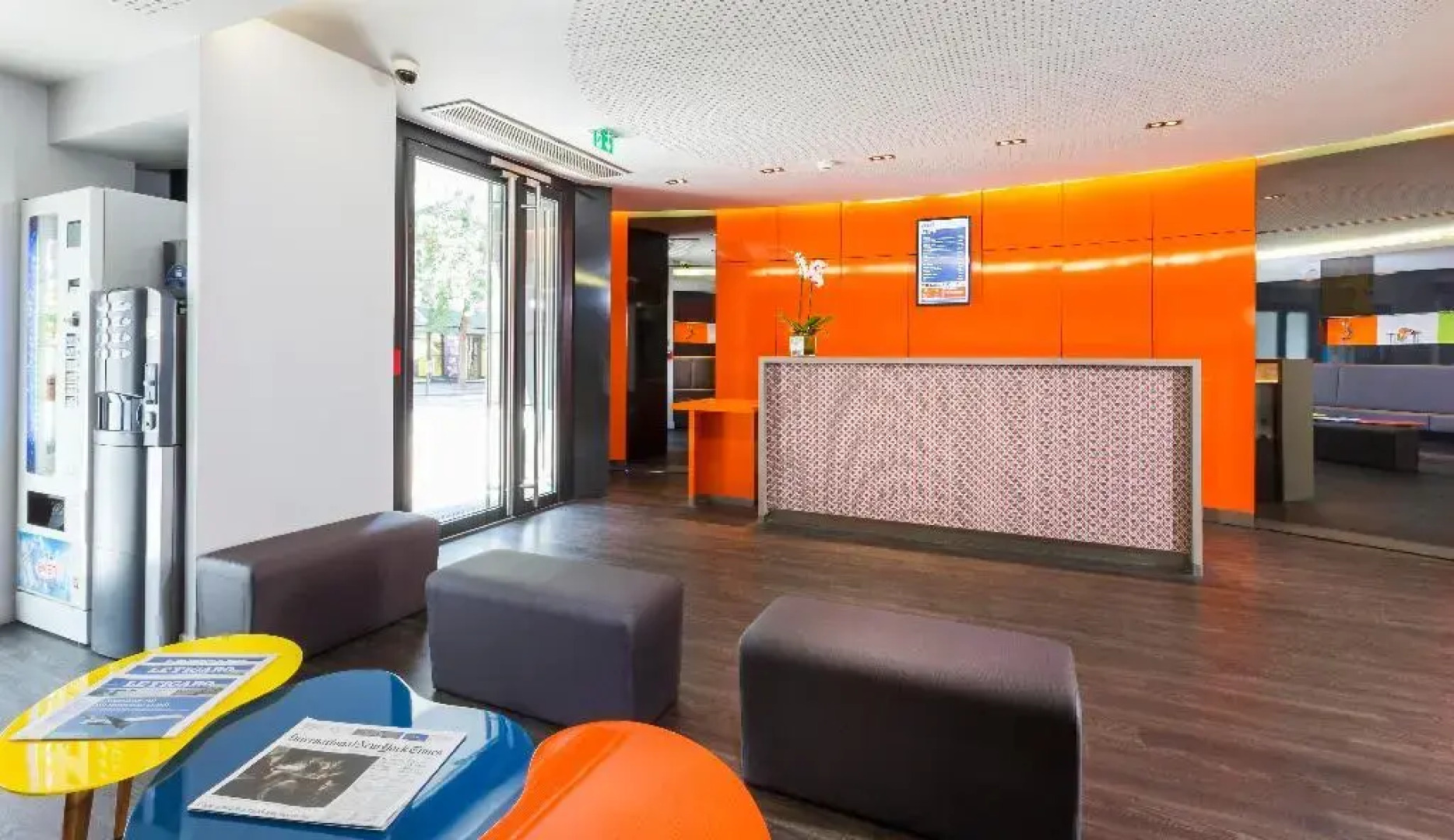 Libertel Canal Saint Martin