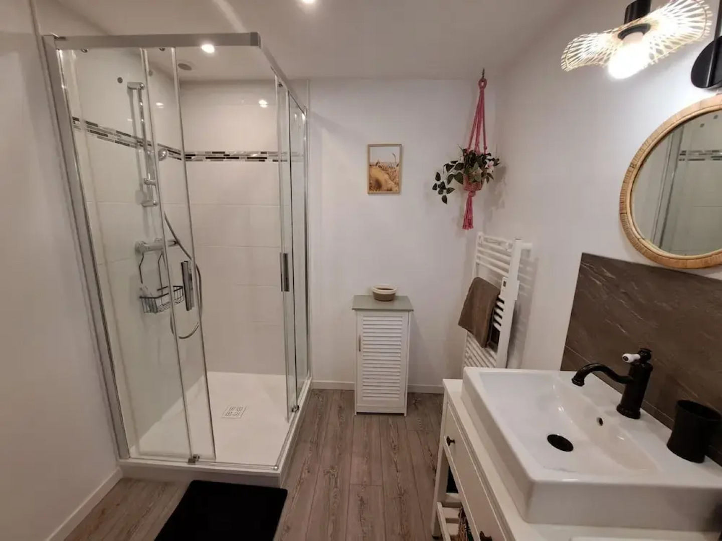 Comfortable Cottage Close to the Beach, Portsall, 2 Canoes