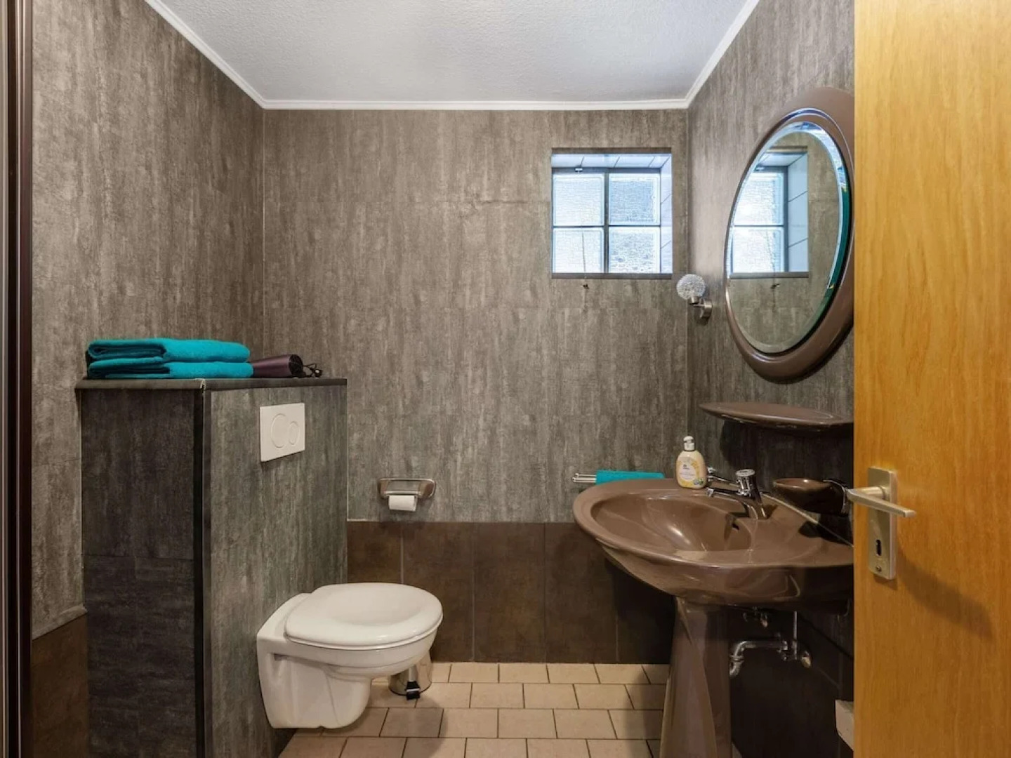 Moselle Riverside Escape