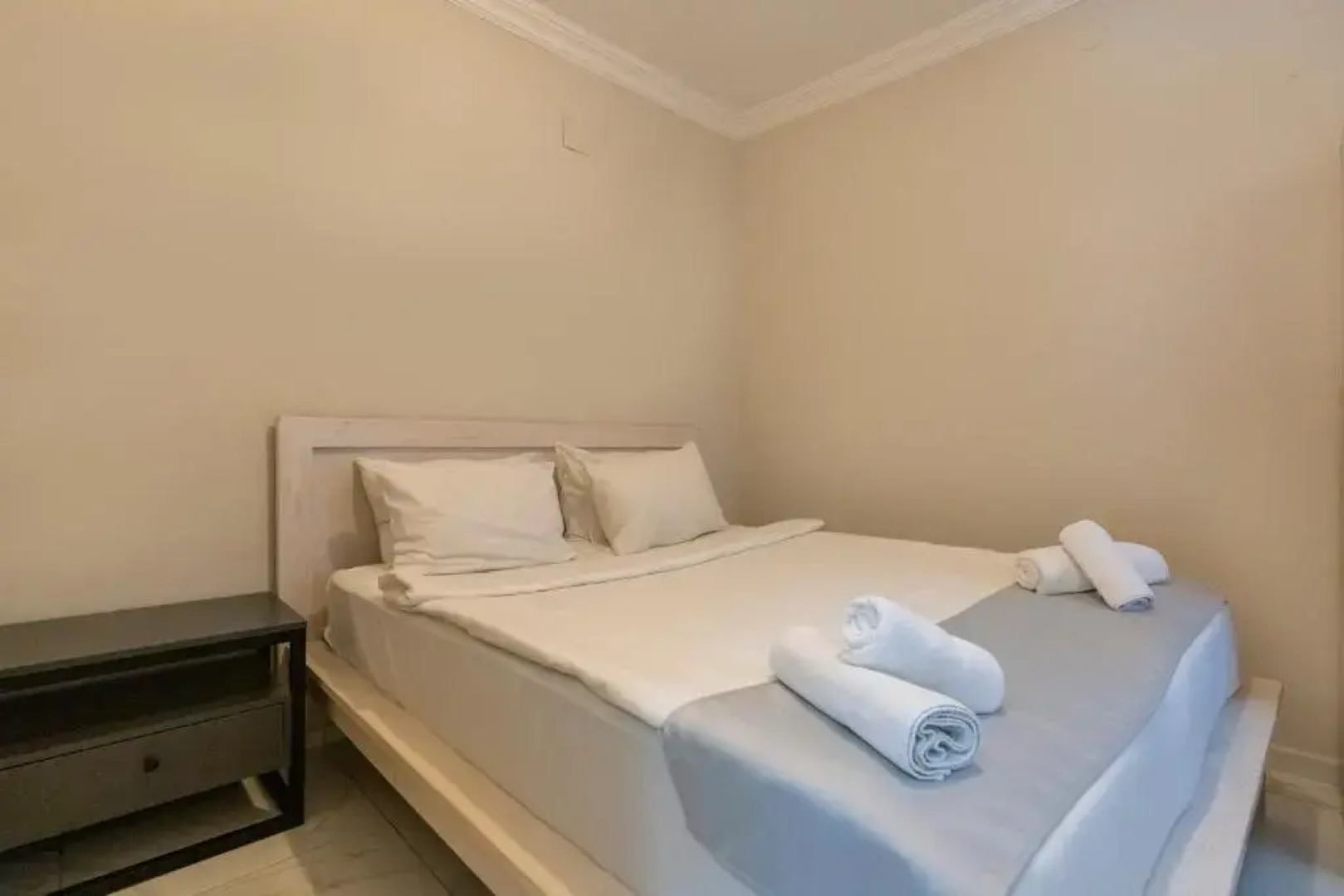 Sude Beach Resort Hotel