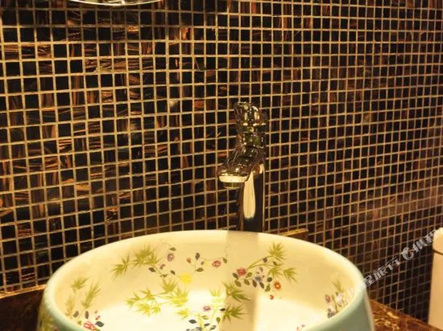 郴州蝶恋情侣主题酒店