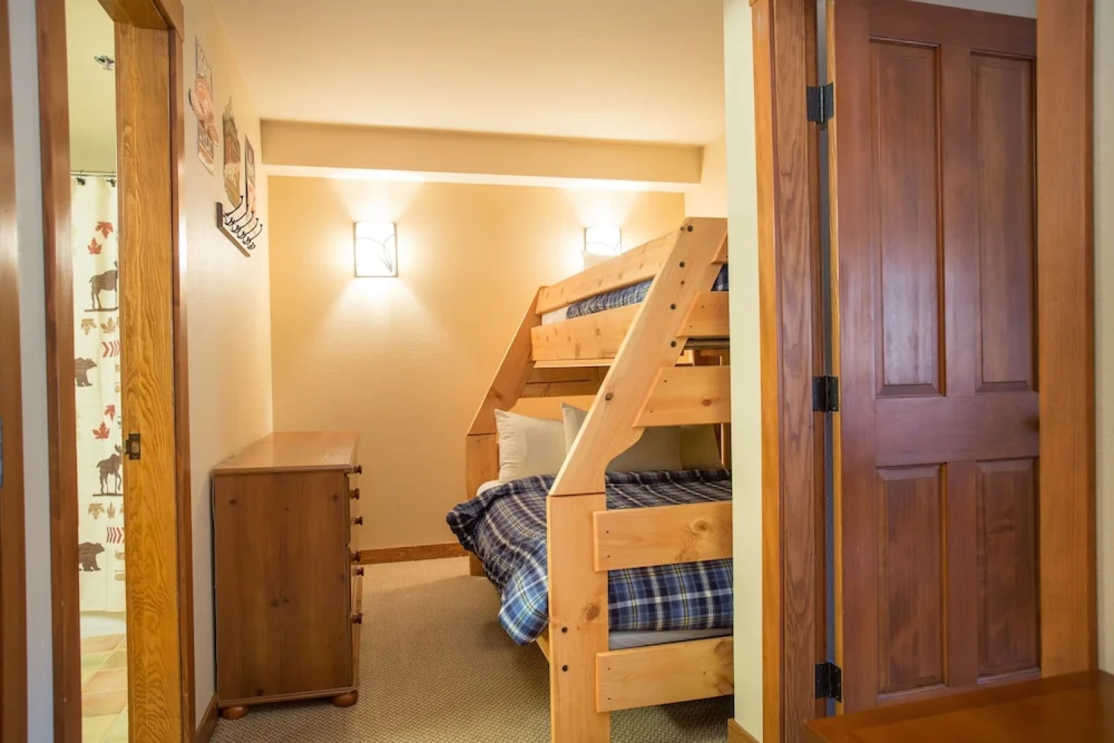 3216 - One Bedroom + Den Standard Powderhorn Lodge 1 Condo by RedAwning