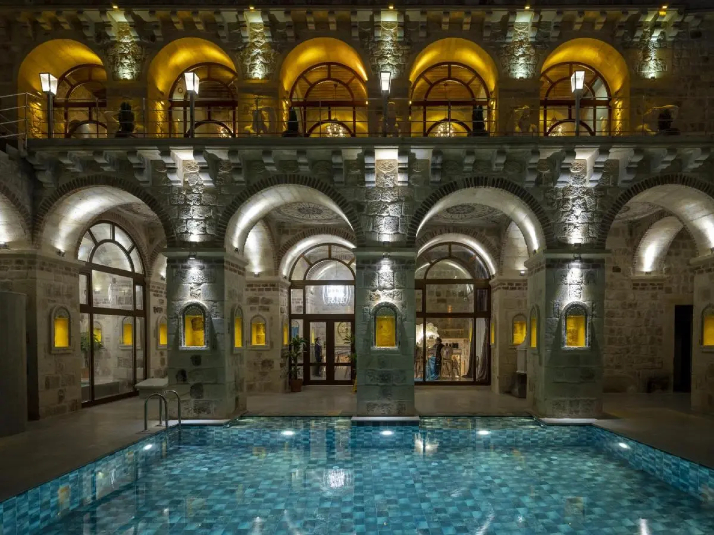 Elika Cave Suites & Spa