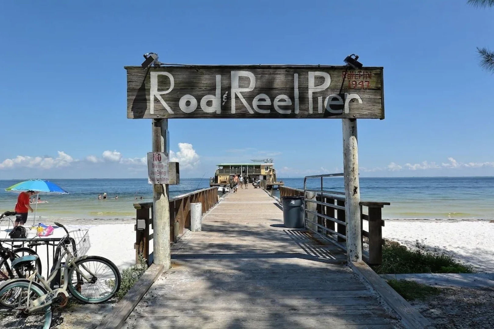 Minnow 2 2 Bedroom Villa by RedAwning