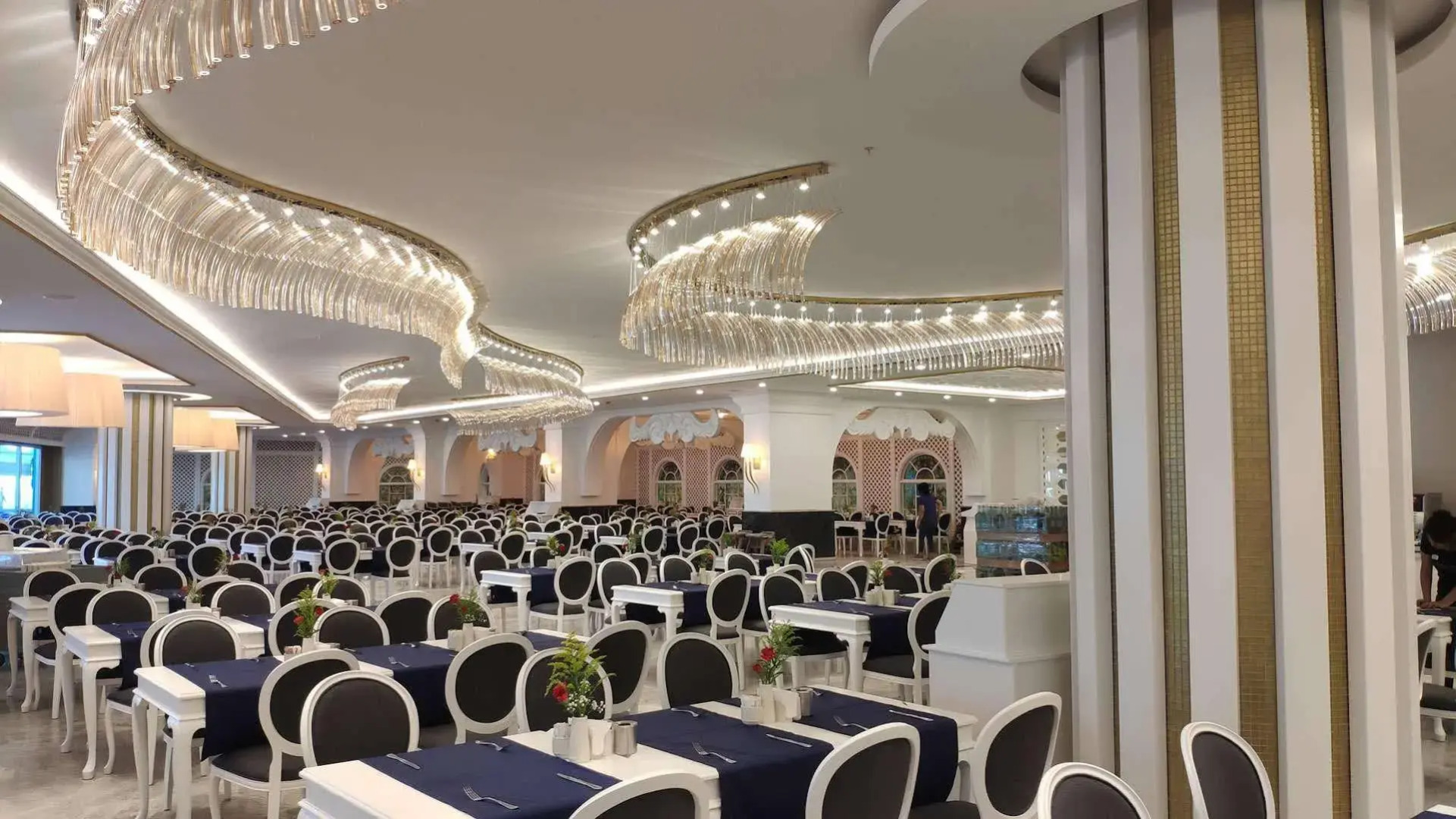 Granada Luxury Beach 