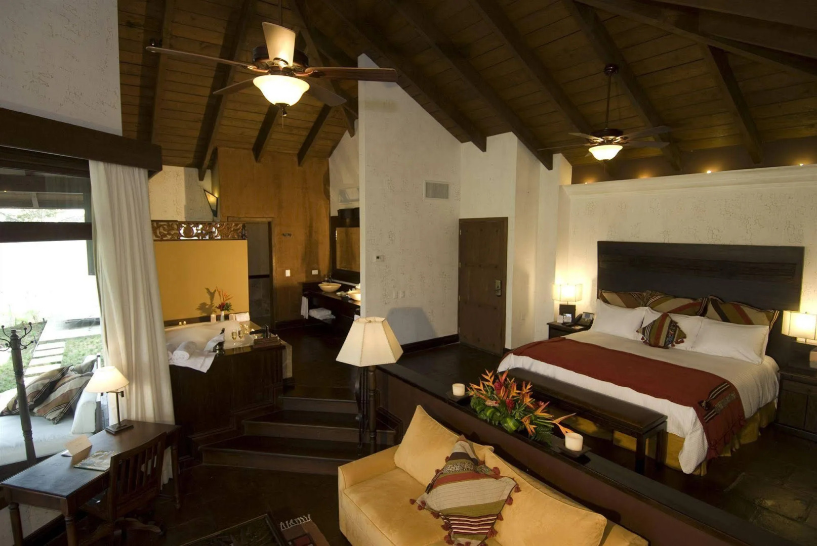 Hotel La Reunion Golf Resort and Residences