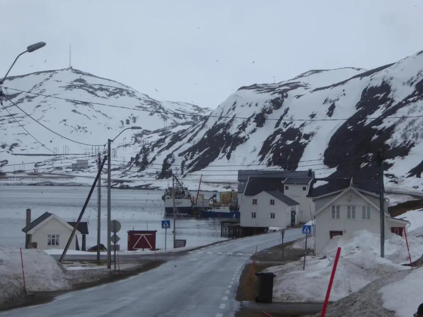 Kongsfjord Holiday Home