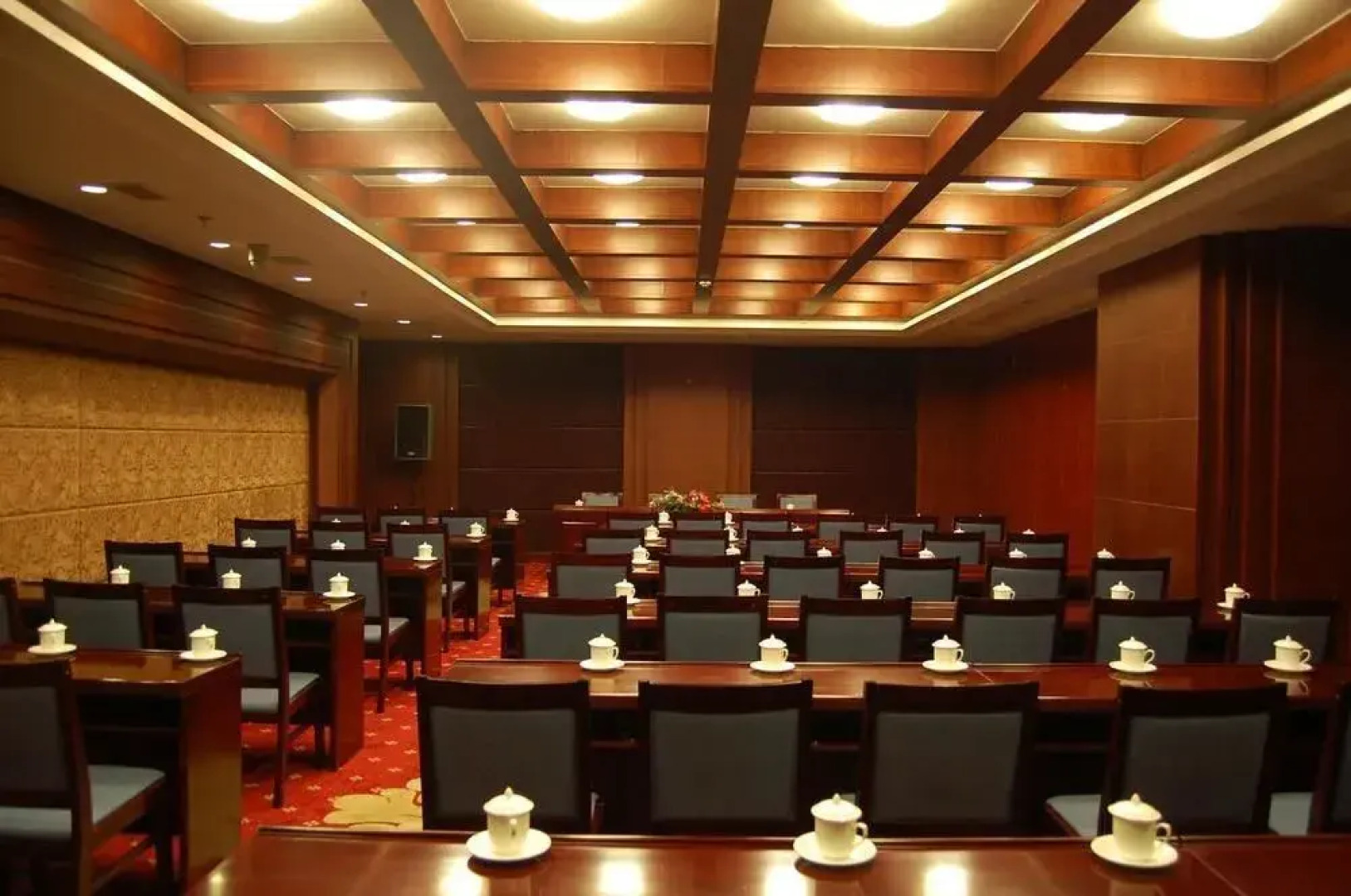 Inner Mongolia Huachen Hotel - Hohhot