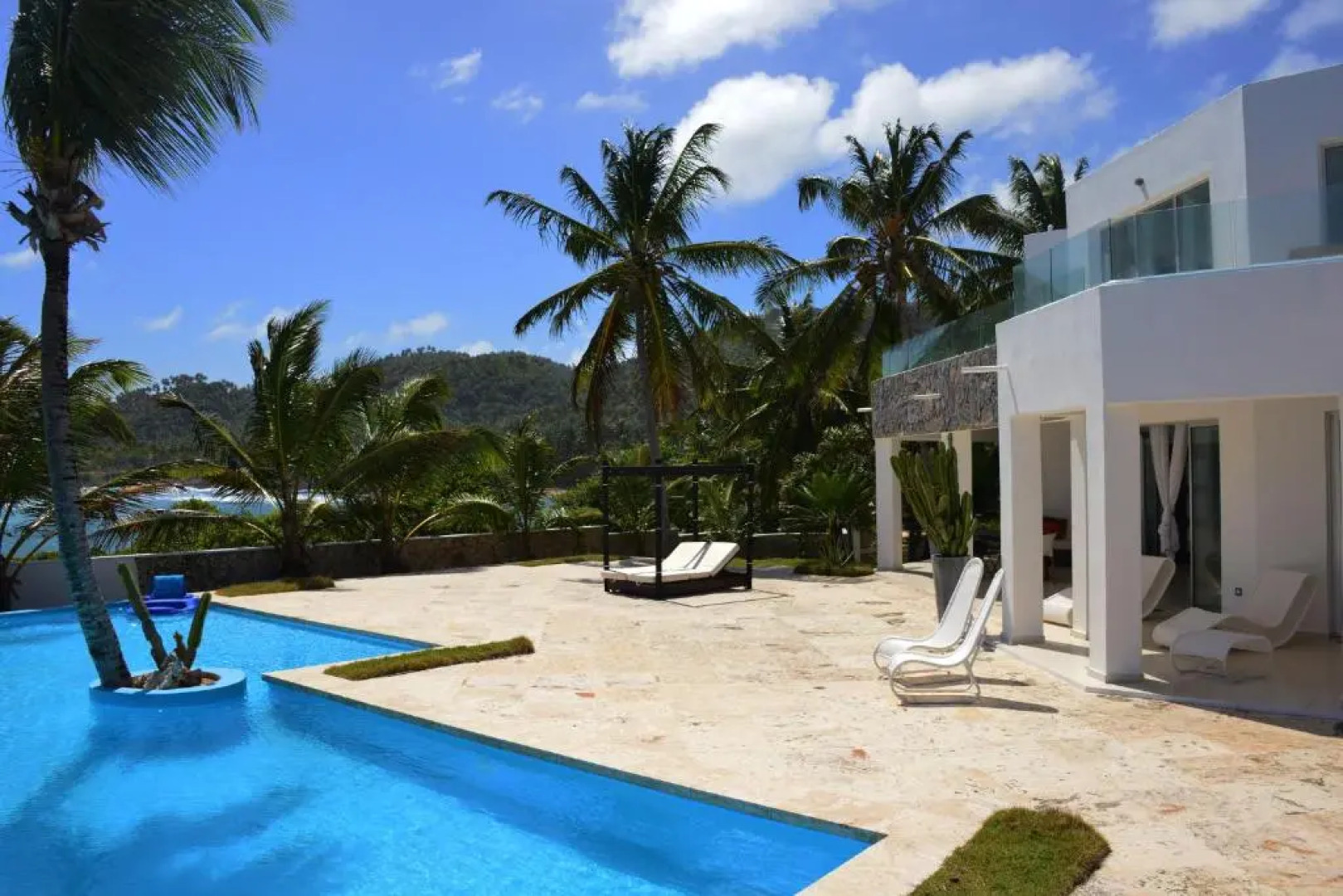 Villa Oceanfront Beach Access And Swim Pool Samana