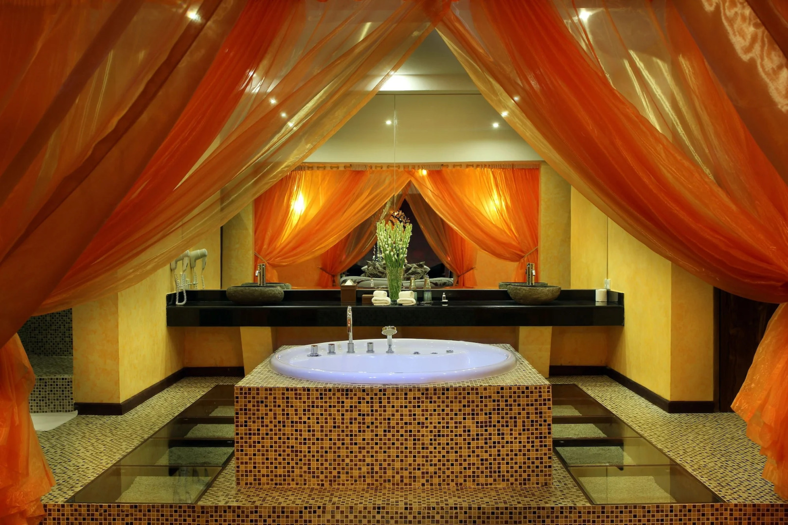 Kupu Kupu Jimbaran Beach Club & Spa by Loccitane