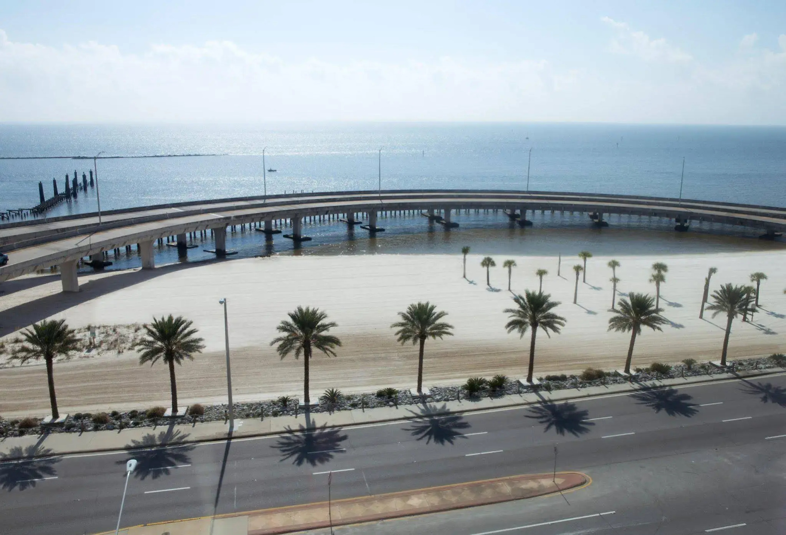 DoubleTree by Hilton Hotel Biloxi