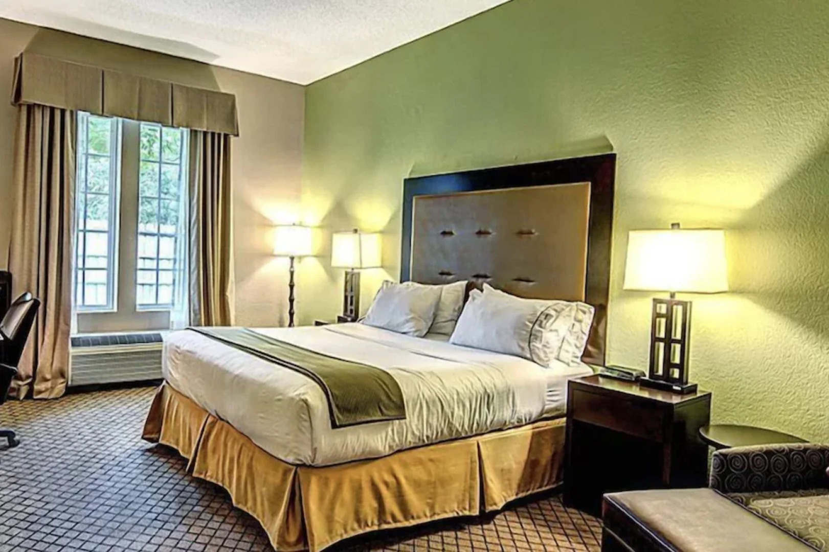 The Inn at River Landing