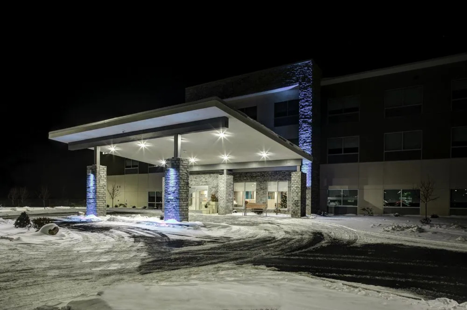 Holiday Inn Express & Suites Coldwater