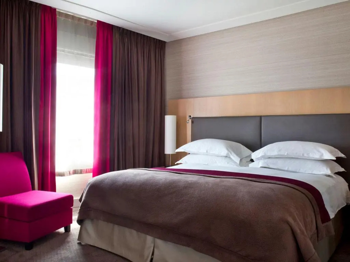 Nest Hotel Paris la Défense - MGallery Collection