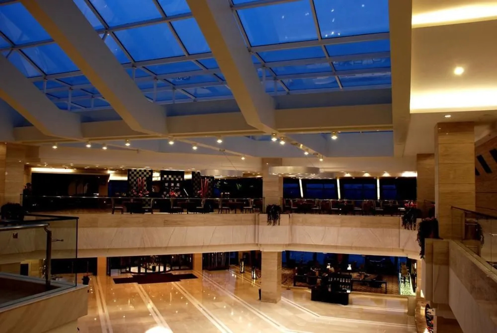 Crystal Hotel - Jilin