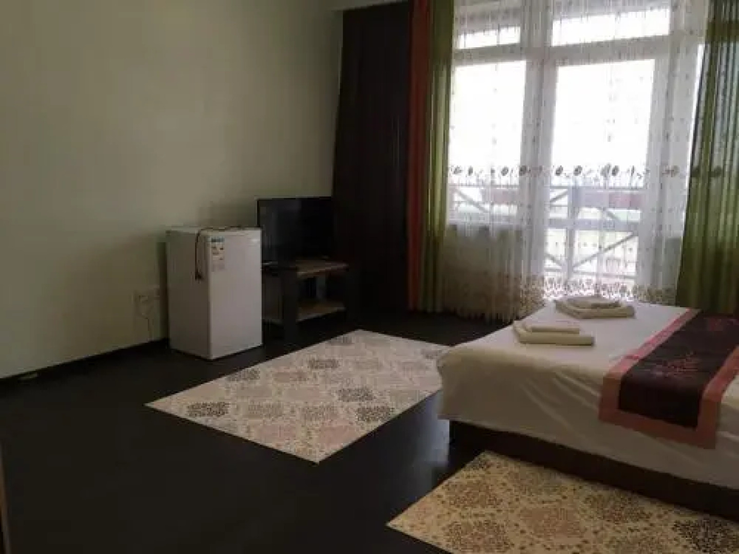 Terrace Guest House by Issyk Kul Lake